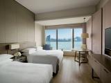 Deluxe River-view Twin Room