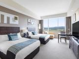 Mountain View Room