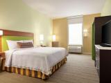 Accessible King Suite with Roll in Shower