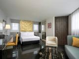 Premium Queen Room