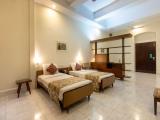 Semi Suite