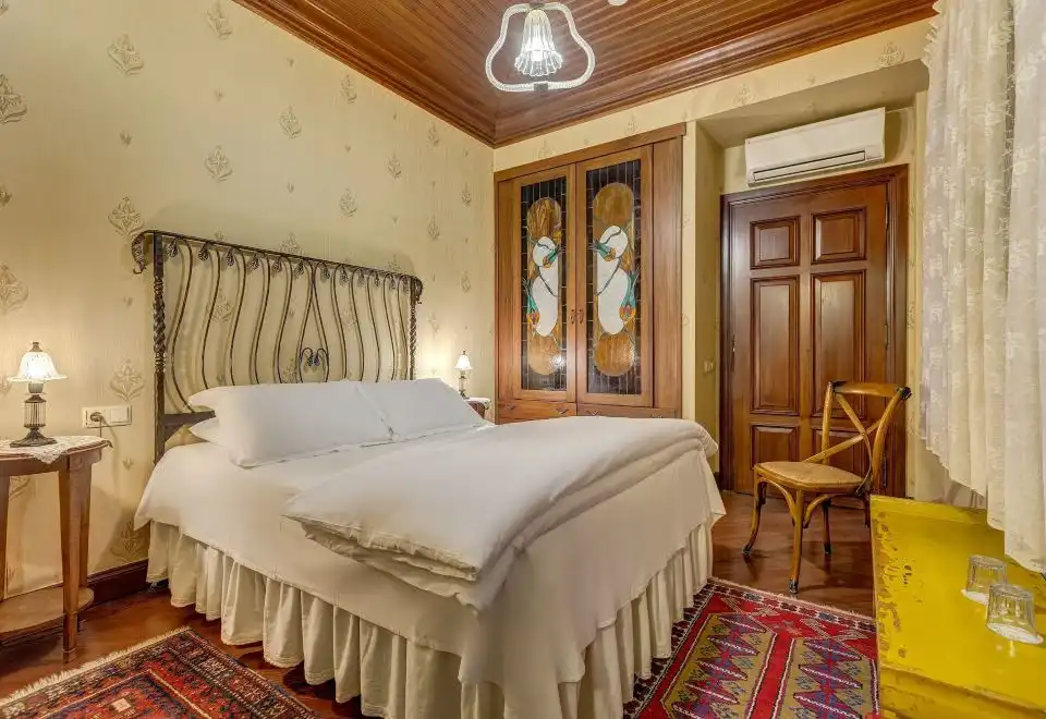 Angela - Superior Double Room