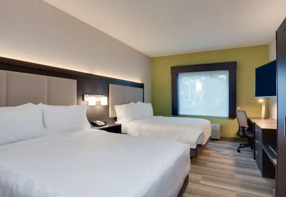 Accessible Standard Two Queen Room