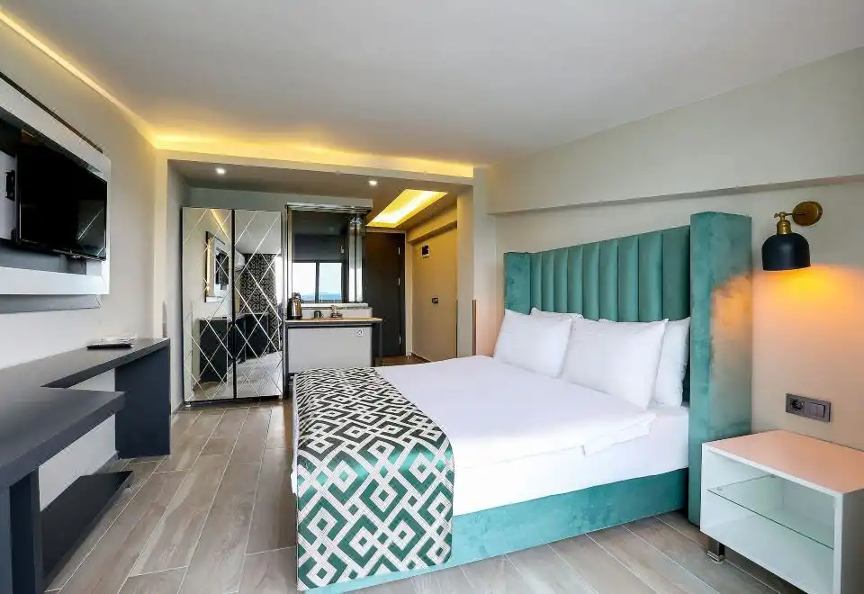 Standard Room With Sea View