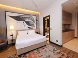 Deluxe King Room with Kitchen