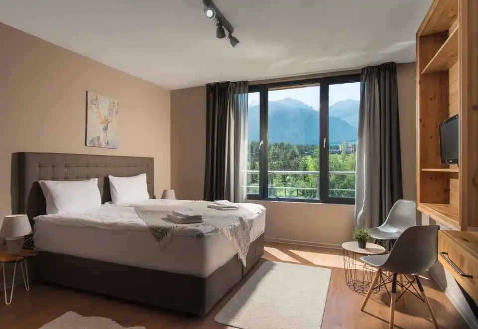 Deluxe Room-Non-Smoking