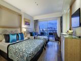 Standard Room With Partial Sea View