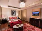 Luxury Room, 2 Twin Beds (Runway View)