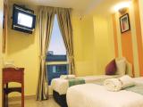 Superior Twin Room with Window