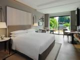Deluxe Pool Terrace King Room (non-smoking)