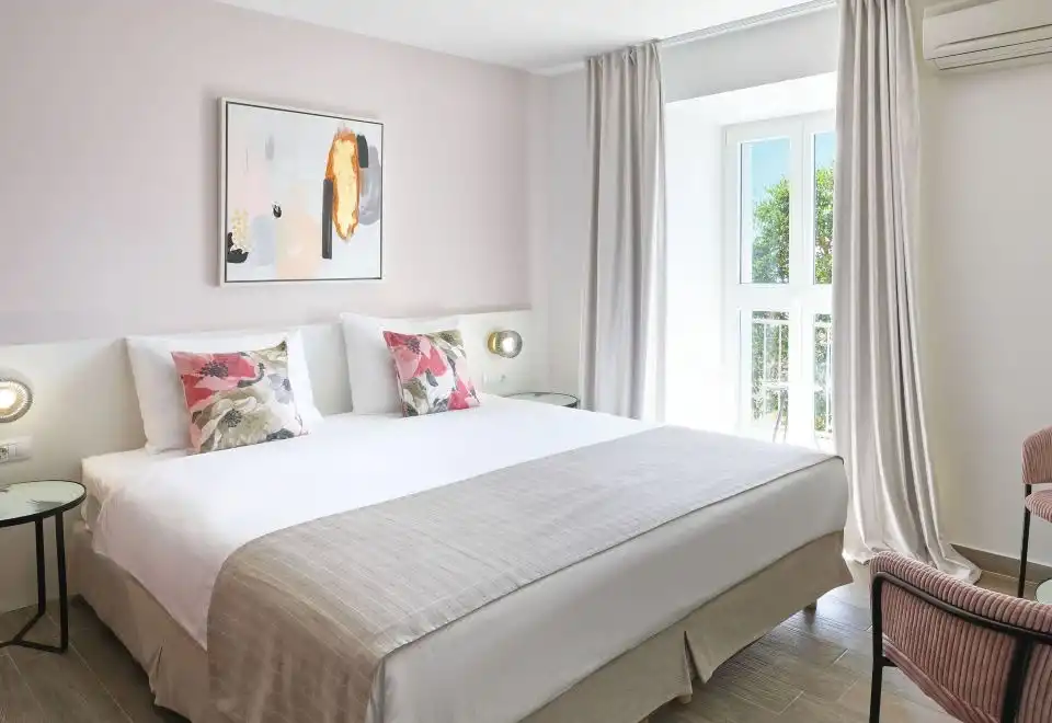 Superior Sea View Apartment