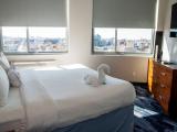 2 Room King Suite Skyline, 1 Bedroom 2 Room Suite, 1 King