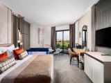 Honey Moon Room