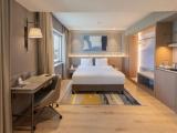 Deluxe King Room With Garden View