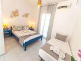 Economy Triple Room