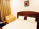 Semi Deluxe Queen Room
