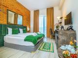 Double Or Twin Room With Mountain View