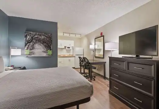 Queen Studio-Non-Smoking