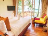 Deluxe Villa with Beach Front