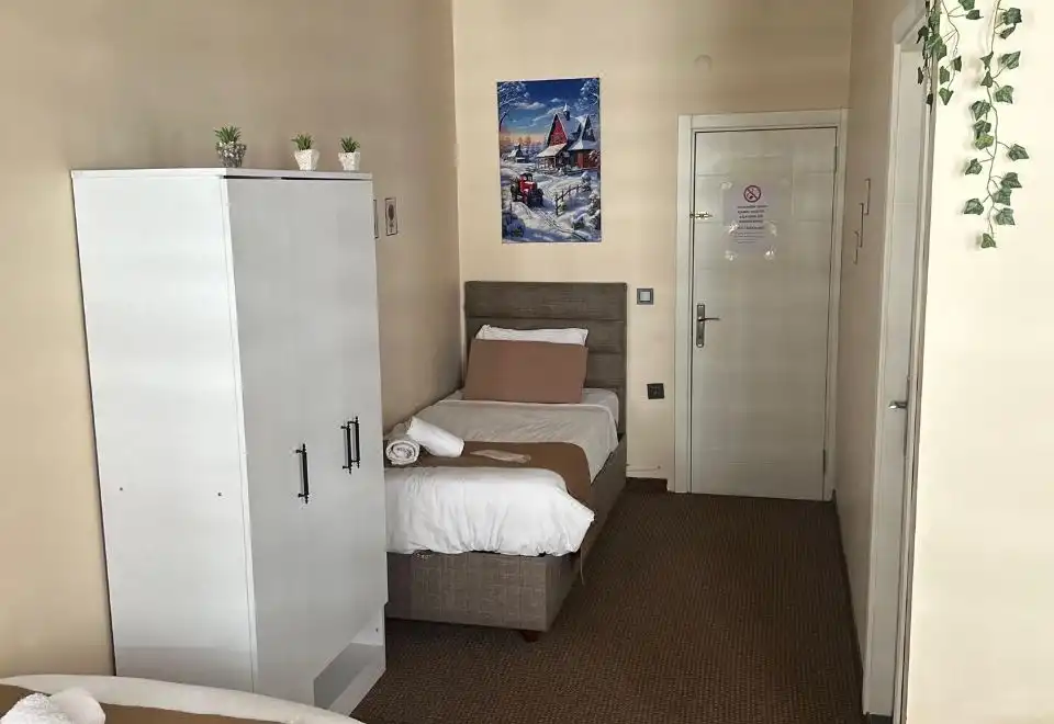 Aile Odasi, Ozel Banyolu