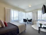 Honeymoon Suite