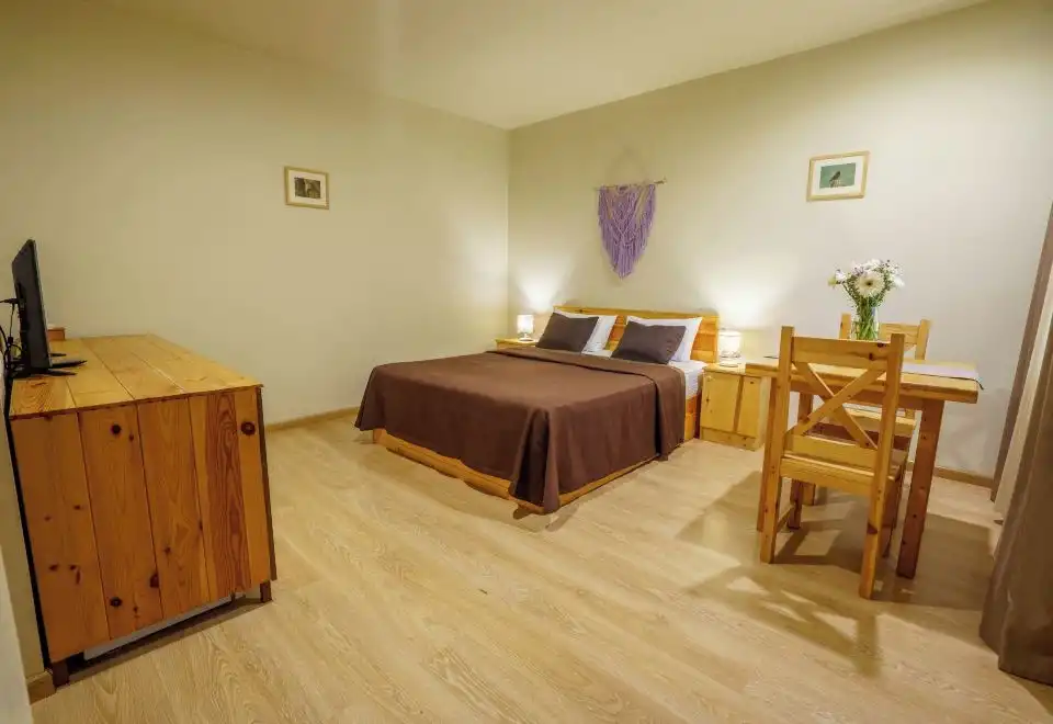 Classic Double Room, 1 Queen Bed, Balcony, Lake View