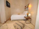 Room Economic Tan Tan