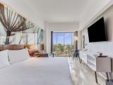 Premium King Room with Partial Ocean View