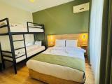 Quadruple Room With Private Bathroom