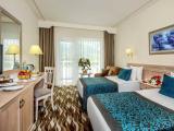 Standard Double or Twin Room with Partial Sea View