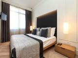 Luxury Suite