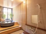 Japanese-Style Room With Bath