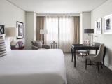 Deluxe Corner King Room