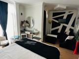 Comfort King Room With Sofa Bed