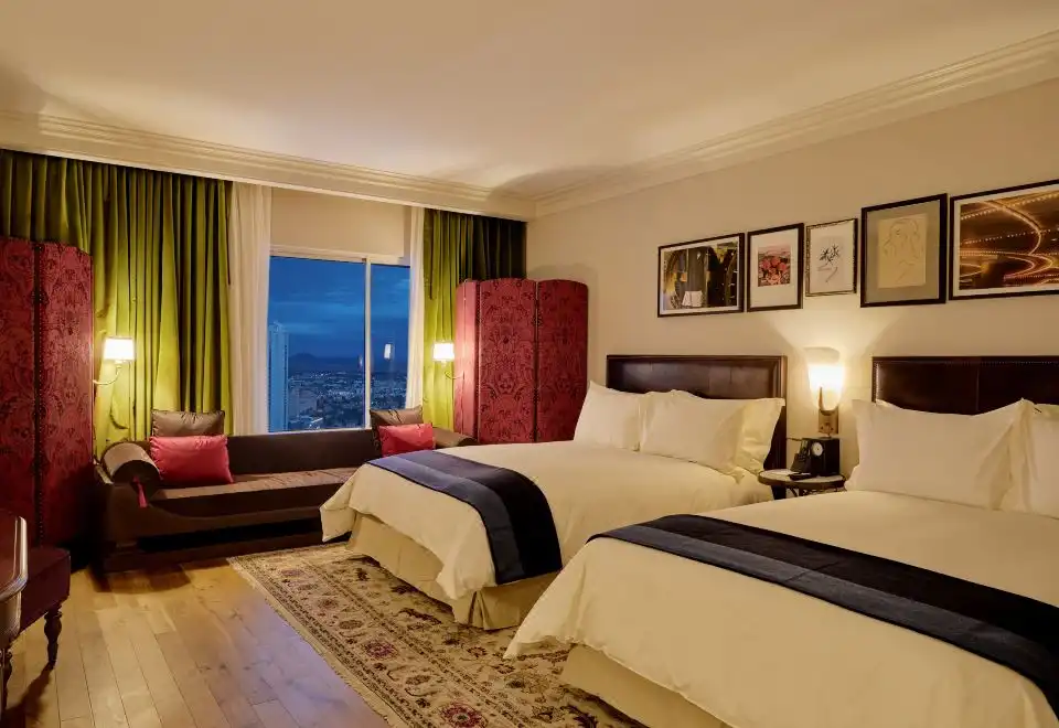 The Reserve Classic Two Queen