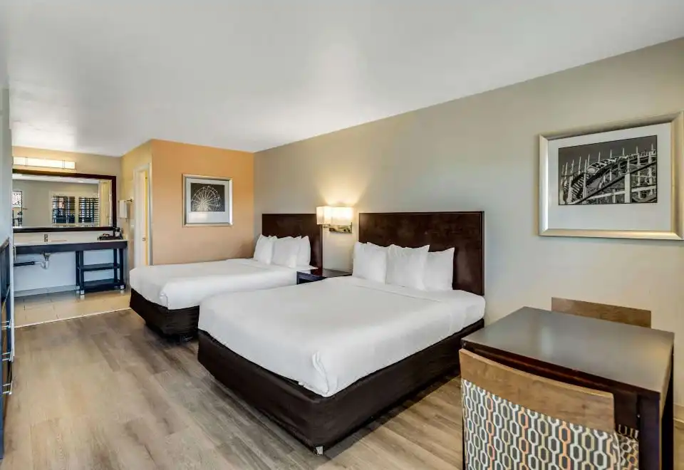 Standard Room, 2 Queen Beds