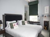 Twin Room (04 Popular)