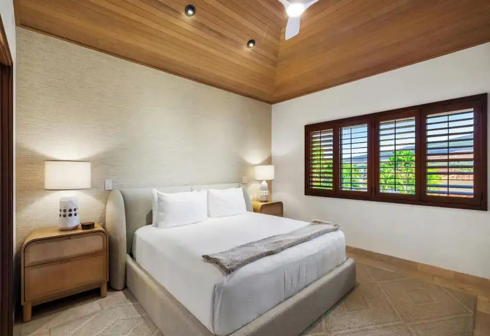 Condo, 2 Bedrooms, Oceanfront (204)