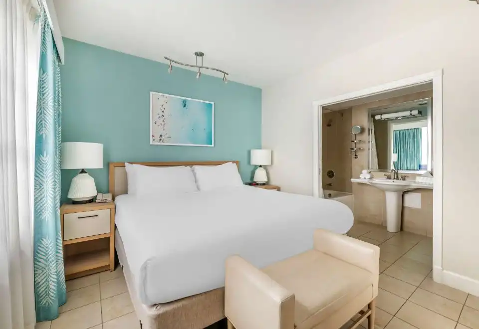 One Bedroom Suite King With Sofabed