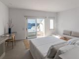 Epic Suite With Private Outdoor Plunge Pool And 180O Caldera View