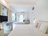 Bamboo Terrace Suite