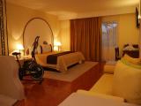 Junior King Suite