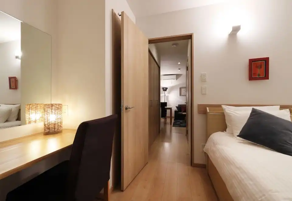 One Bedroom Apartment Unit B