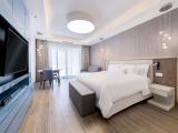 Luxury Room with Garden View
