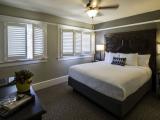 Ada Accessible One-Bedroom Suite