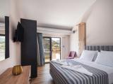 Two Bedroom Suite Split Level With Sea View
