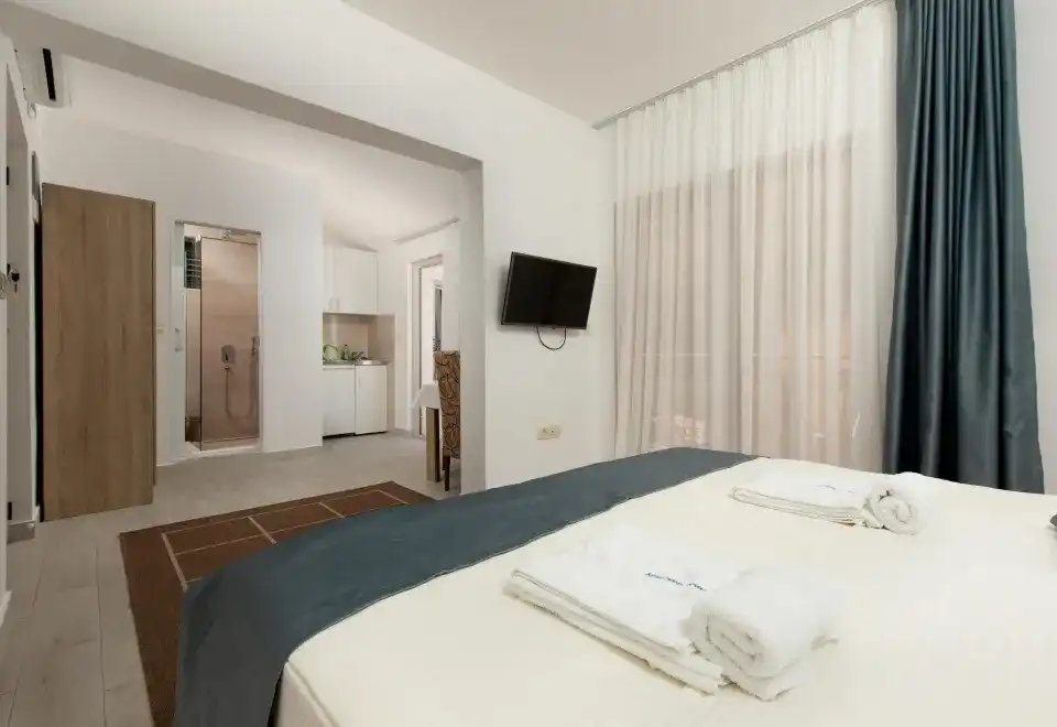 Studio With Balcony And Sea View