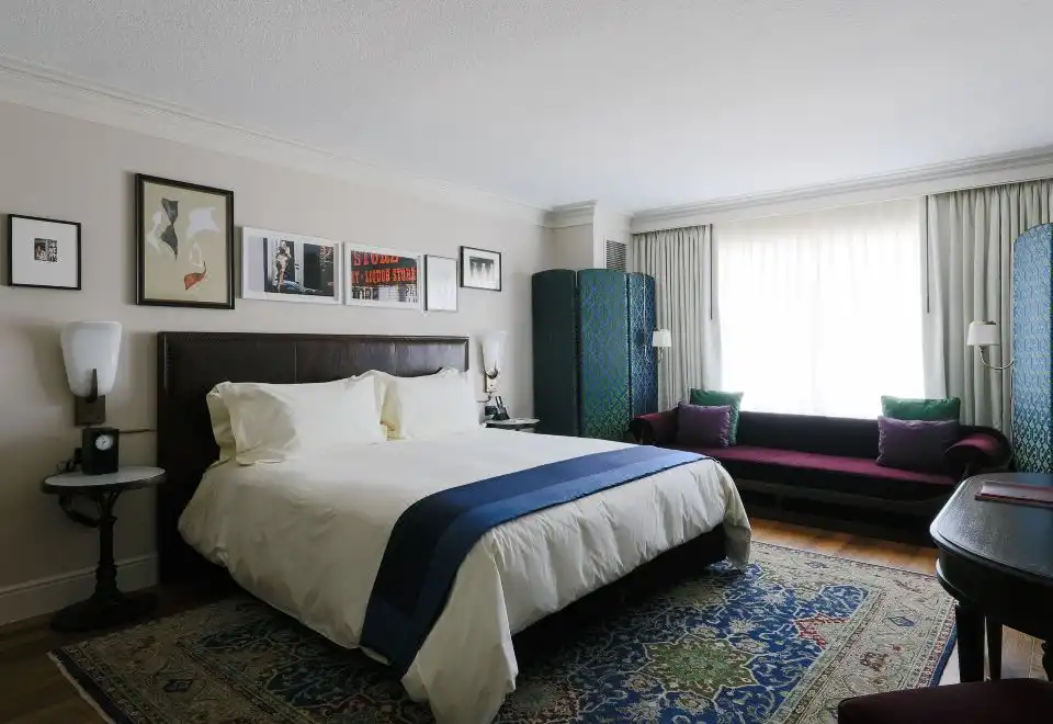 The Reserve Classic King