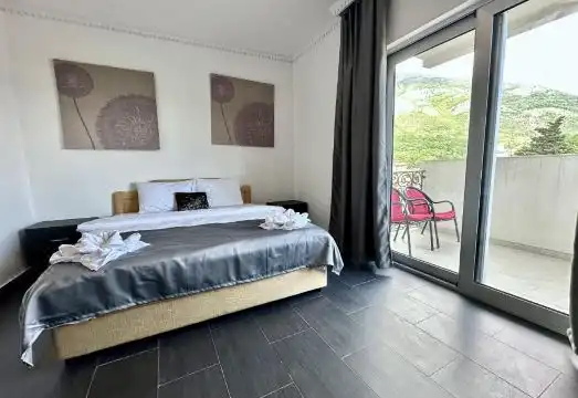 Suite With Air Conditioning And Balcony