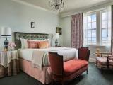 Deluxe Room, 1 King Bed, City View (Clio King City View)
